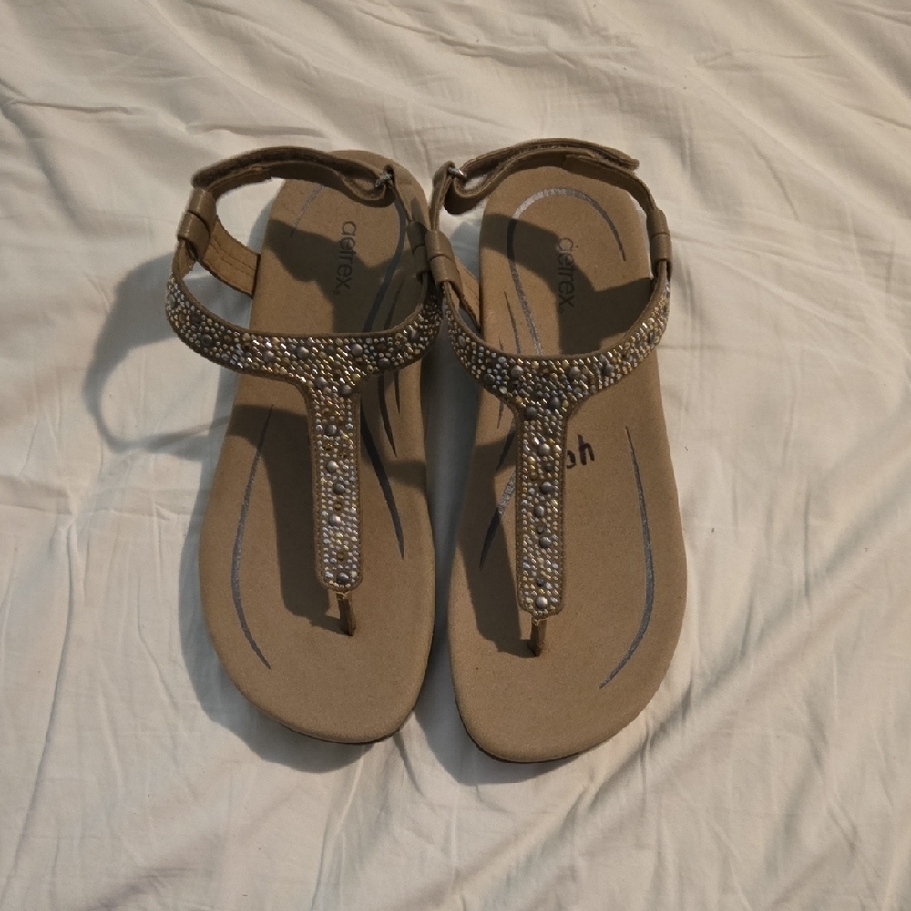 NWT Aetrex Marni Slingback Thong